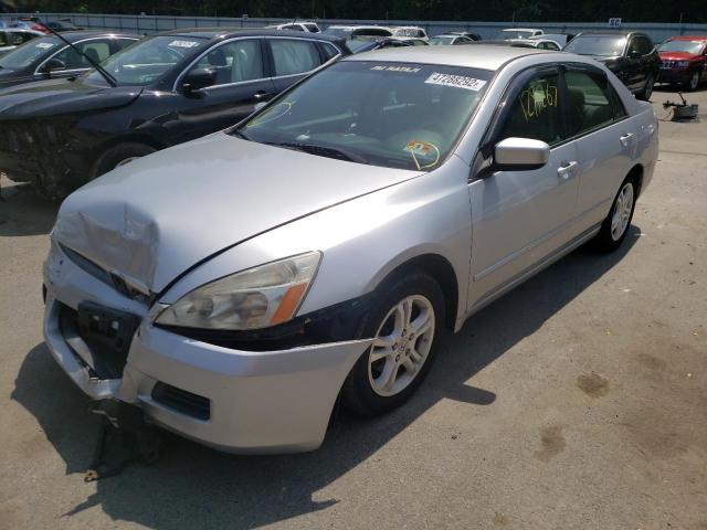Photo 2 from auction – 2007 HONDA ACCORD SE with VIN JHMCM56307C019199
