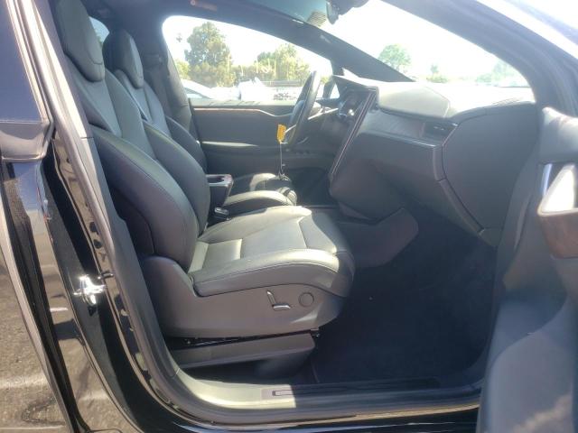 Photo 5 from auction – 2018 TESLA MODEL X with VIN 5YJXCDE23JF143406