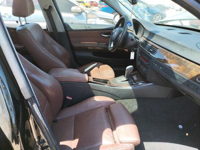 Photo 5 from auction – 2006 BMW 325 I AUTO with VIN WBAVB17526NK40327