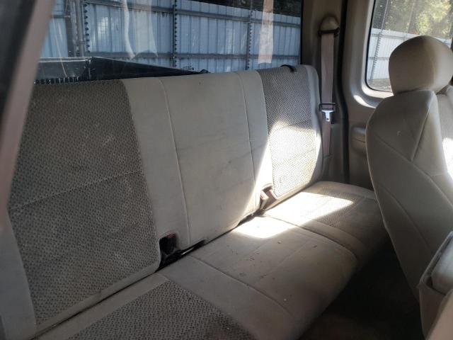 Photo 6 from auction – 2003 FORD F150 with VIN 2FTRX17L63CA46843