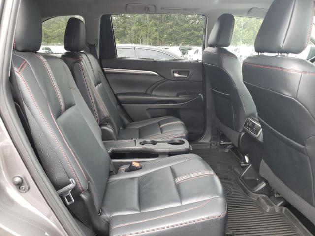 Photo 6 from auction – 2019 TOYOTA HIGHLANDER with VIN 5TDJZRFH3KS926453