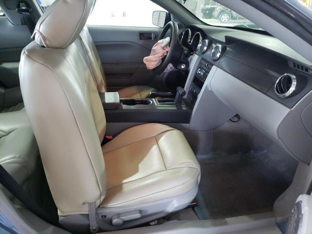 Photo 5 from auction – 2005 FORD MUSTANG with VIN 1ZVFT80N155151688