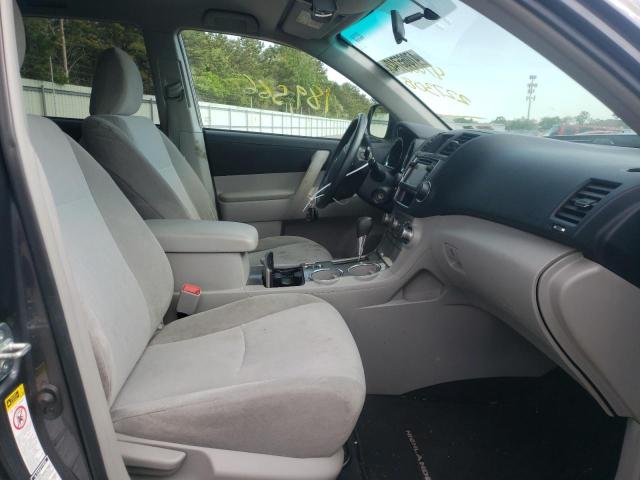 Photo 5 from auction – 2013 TOYOTA HIGHLANDER with VIN 5TDBK3EH2DS227308