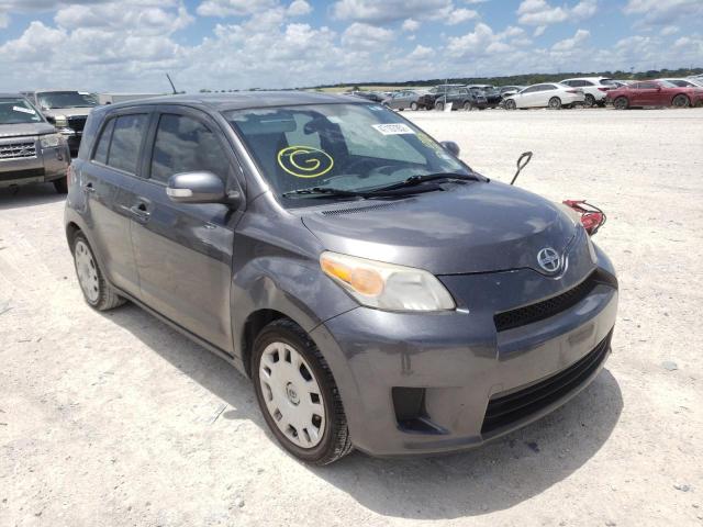 TOYOTA SCION XD 2012 مع رقم تعريف المركبة JTKKU4B48C1023635 - صورة من المزاد