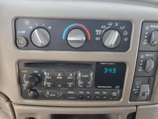 Photo 9 from auction – 2002 CHEVROLET ASTRO with VIN 1GNDM19X92B139943