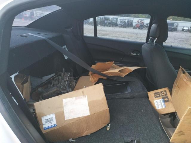 Photo 6 from auction – 2014 CHRYSLER 200 TOURIN with VIN 1C3CCBBG4EN106119