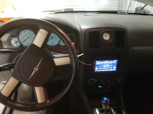 Photo 9 from auction – 2005 CHRYSLER 300 TOURIN with VIN 2C3JA53GX5H101898