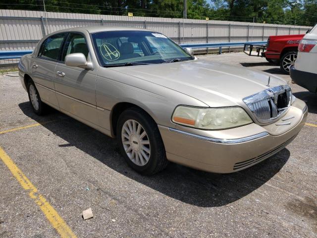 LINCOLN TOWN CAR E 2004 with VIN 1LNHM81W84Y669774 - Photo from auction