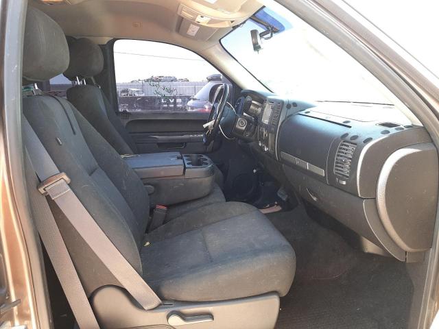 Photo 5 from auction – 2013 CHEVROLET SILVERADO with VIN 1GCRCSE07DZ218912