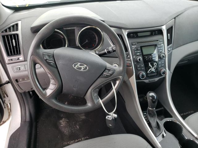 Photo 9 from auction – 2011 HYUNDAI SONATA HYB with VIN KMHEC4A47BA000706