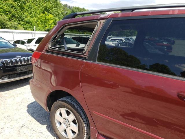 Photo 9 from auction – 2004 TOYOTA UK with VIN 5TDZA23CX4S079301