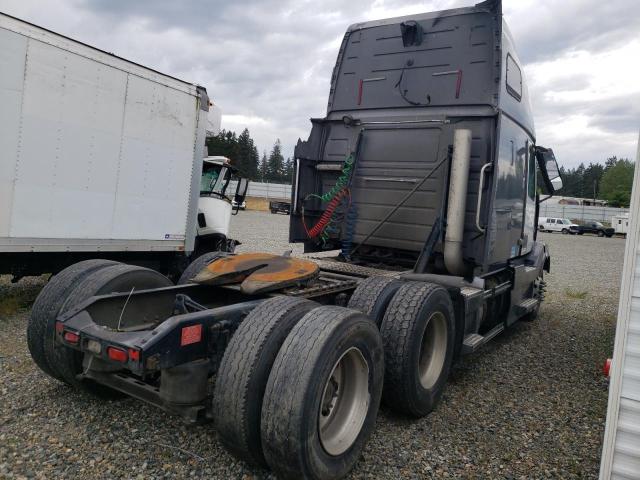 Photo 4 from auction – 2012 VOLVO VN VNL with VIN 4V4NC9EH1CN543756