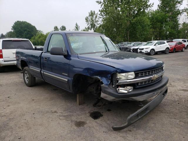 CHEVROLET SILVERADO 2000 with VIN 1GCEK14V1YE265536 - Photo from auction
