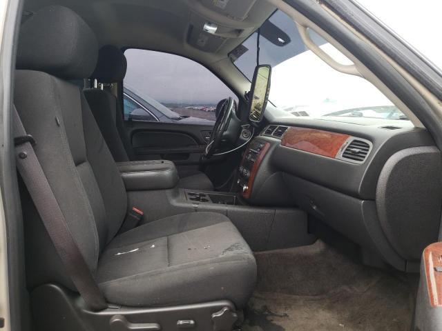 Photo 5 from auction – 2011 CHEVROLET TAHOE K150 with VIN 1GNSKAE06BR355763