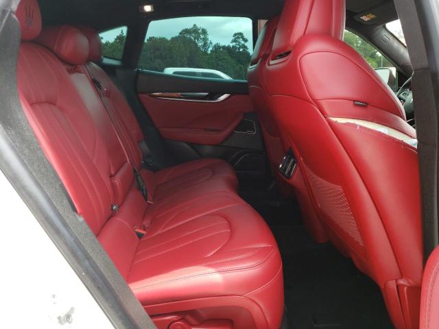 Photo 6 from auction – 2018 MASERATI LEVANTE SP with VIN ZN661XUS3JX259570