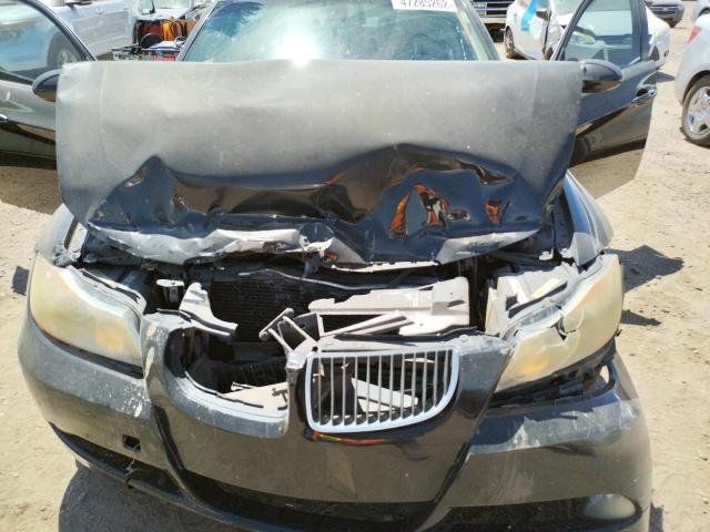 Photo 7 from auction – 2006 BMW 325 I AUTO with VIN WBAVB17526NK40327