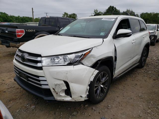 Photo 2 from auction – 2017 TOYOTA HIGHLANDER with VIN 5TDBZRFH3HS448659