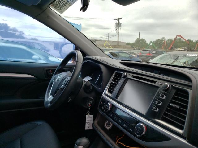 Photo 9 from auction – 2017 TOYOTA HIGHLANDER with VIN 5TDBZRFH3HS448659