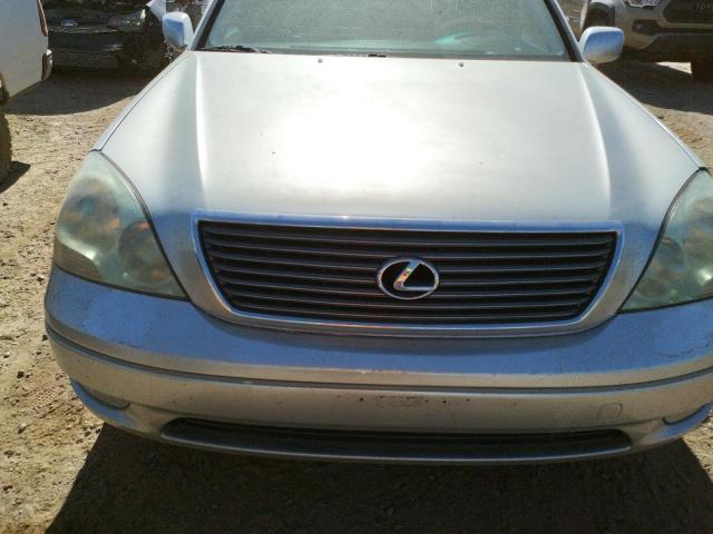 Photo 9 from auction – 2001 LEXUS LS 430 with VIN JTHBN30FX10033586