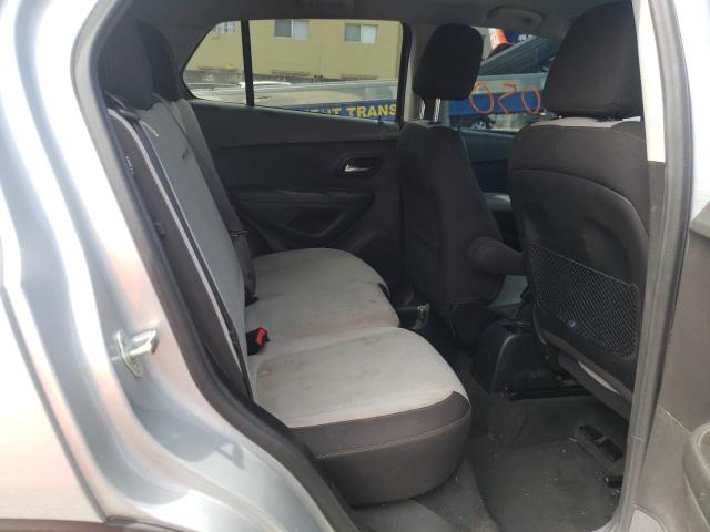 Photo 6 from auction – 2020 CHEVROLET TRAX LS with VIN 3GNCJKSB2LL213034