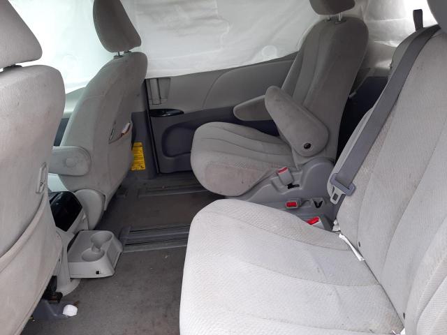 Photo 6 from auction – 2011 TOYOTA SIENNA LE with VIN 5TDKK3DC8BS046121