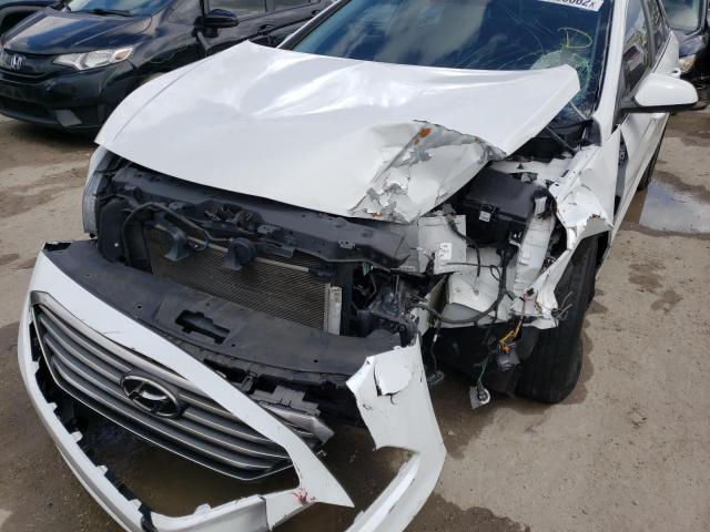 Photo 9 from auction – 2017 HYUNDAI SONATA SE with VIN 5NPE24AF8HH515790