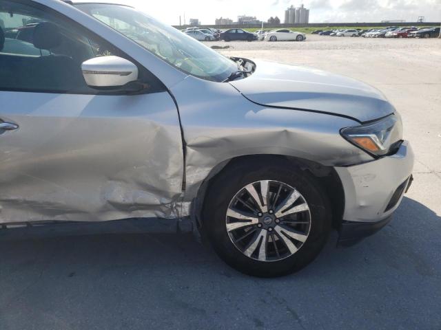 Photo 9 from auction – 2017 NISSAN PATHFINDER with VIN 5N1DR2MNXHC671061