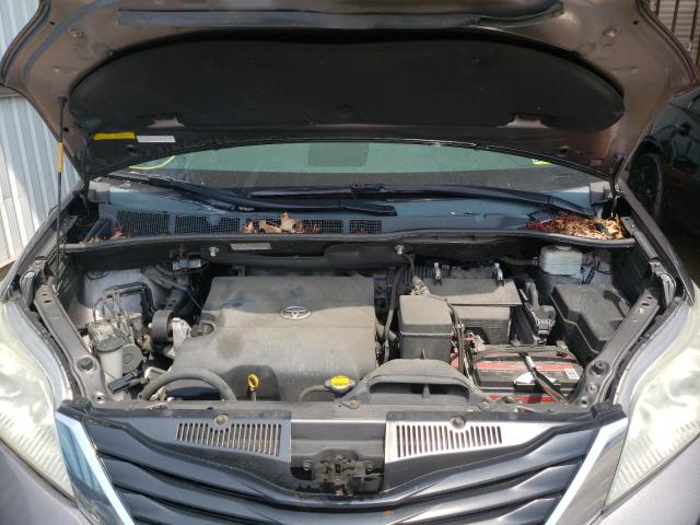 Photo 7 from auction – 2012 TOYOTA SIENNA LE with VIN 5TDJK3DC4CS044718