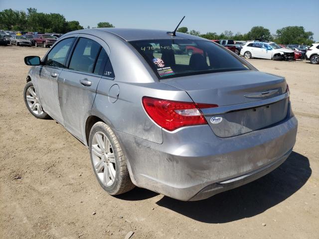 Photo 3 from auction – 2013 CHRYSLER 200 TOURIN with VIN 1C3CCBBB8DN735448