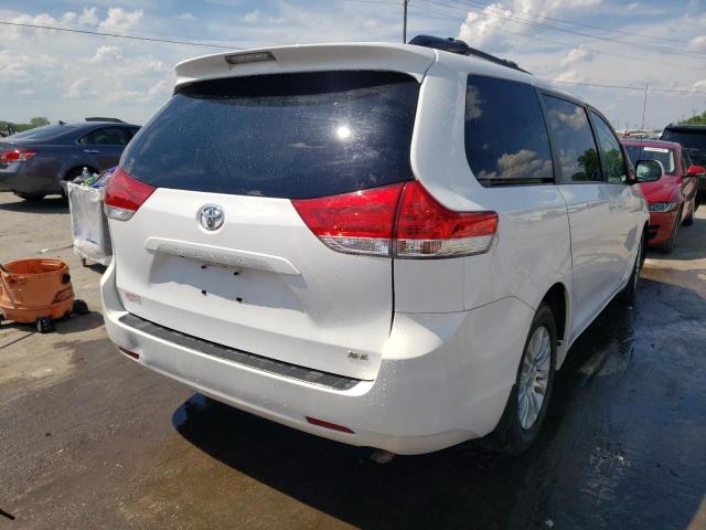 Photo 4 from auction – 2013 TOYOTA SIENNA XLE with VIN 5TDYK3DC2DS374650
