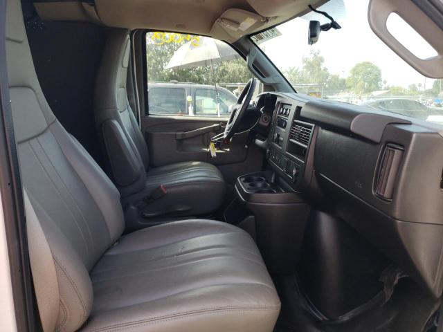 Photo 5 from auction – 2019 CHEVROLET EXPRESS G2 with VIN 1GCWGBFP1K1171147