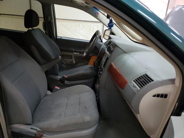 Photo 5 from auction – 2009 CHRYSLER TOWN & COU with VIN 2A8HR44E59R624099