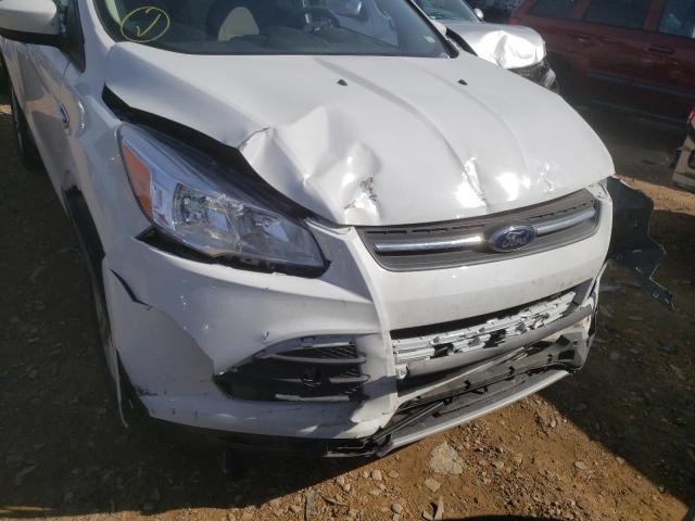 Photo 9 from auction – 2016 FORD ESCAPE SE with VIN 1FMCU0GXXGUB61975