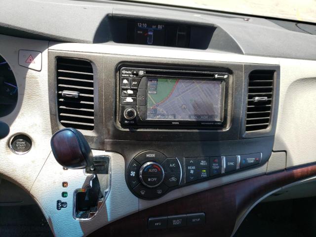 Photo 9 from auction – 2013 TOYOTA SIENNA XLE with VIN 5TDYK3DC8DS365242
