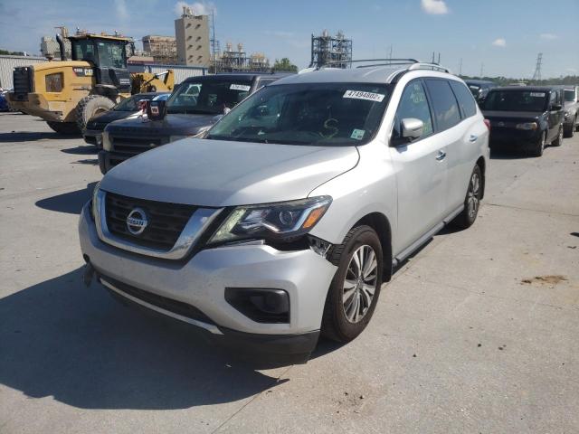Photo 2 from auction – 2017 NISSAN PATHFINDER with VIN 5N1DR2MNXHC671061