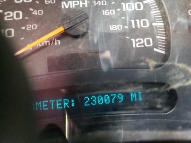 Photo 8 from auction – 2005 CHEVROLET SILVERADO with VIN 2GCEK13T651368772