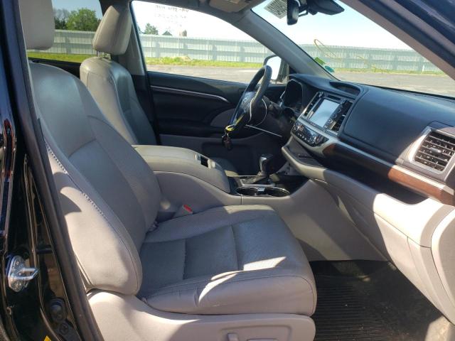 Photo 5 from auction – 2016 TOYOTA HIGHLANDER with VIN 5TDDCRFH8GS013970
