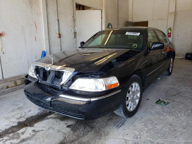 Photo 2 from auction – 2011 LINCOLN TOWN CAR S with VIN 2LNBL8CV7BX764241