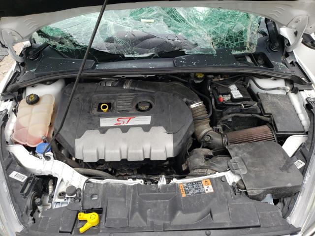 Photo 7 from auction – 2015 FORD FOCUS ST with VIN 1FADP3L99FL285304