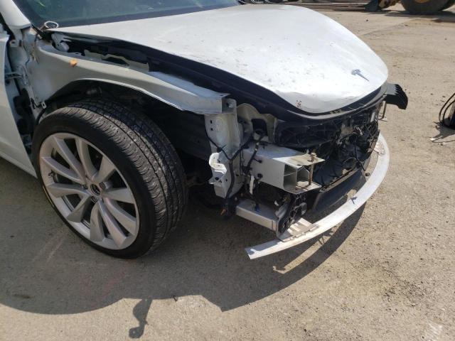 Photo 9 from auction – 2018 TESLA MODEL 3 with VIN 5YJ3E1EB4JF185722