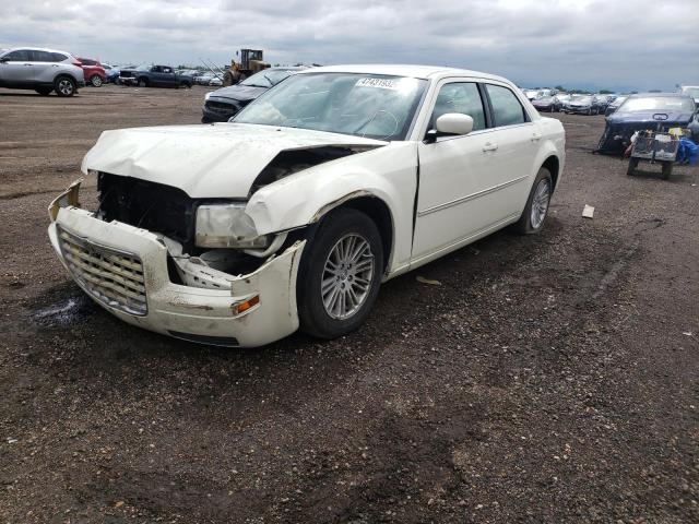 Photo 2 from auction – 2008 CHRYSLER 300 LX with VIN 2C3LA43R68H211596