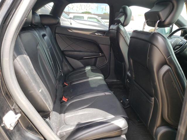 Photo 6 from auction – 2016 LINCOLN MKC RESERV with VIN 5LMTJ3DH4GUJ08032