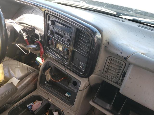 Photo 9 from auction – 2003 CHEVROLET SILVERADO with VIN 1GCHK29U53E177410