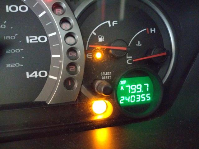Photo 8 from auction – 2003 HONDA PILOT EX with VIN 2HKYF18433H586814