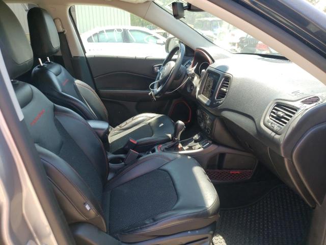 Photo 5 from auction – 2019 JEEP COMPASS TR with VIN 3C4NJDDB4KT671487
