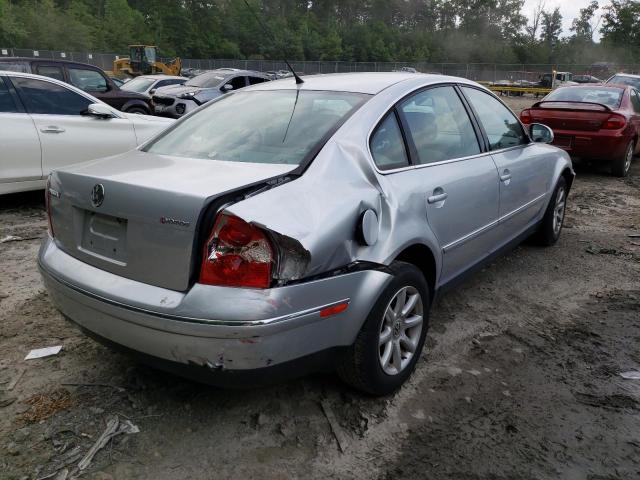 Photo 4 from auction – 2004 VOLKSWAGEN PASSAT GLS with VIN WVWPD63B94E315374
