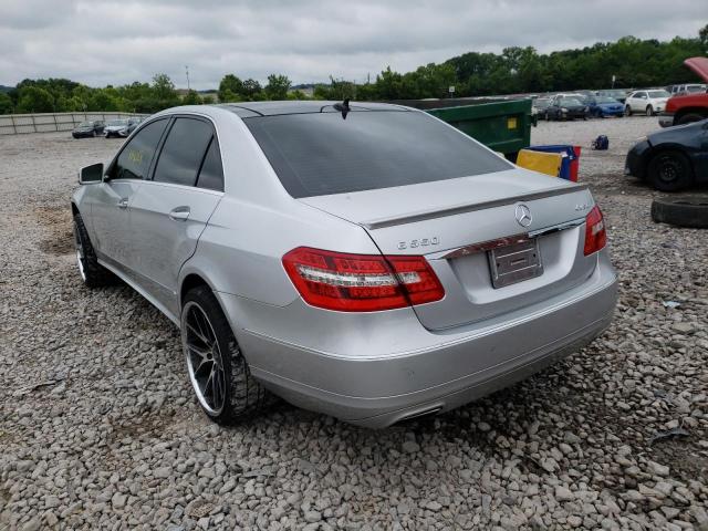 Photo 3 from auction – 2010 MERCEDES-BENZ E 550 4MAT with VIN WDDHF9AB4AA156257