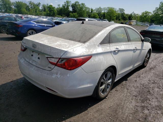 Photo 4 from auction – 2013 HYUNDAI SONATA SE with VIN 5NPEC4AC9DH525385