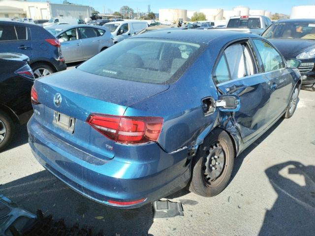 Photo 4 from auction – 2017 VOLKSWAGEN JETTA S with VIN 3VW2B7AJ8HM408092