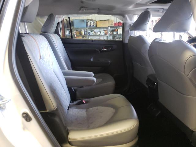 Photo 6 from auction – 2022 TOYOTA HIGHLANDER with VIN 5TDABRCH8NS541497